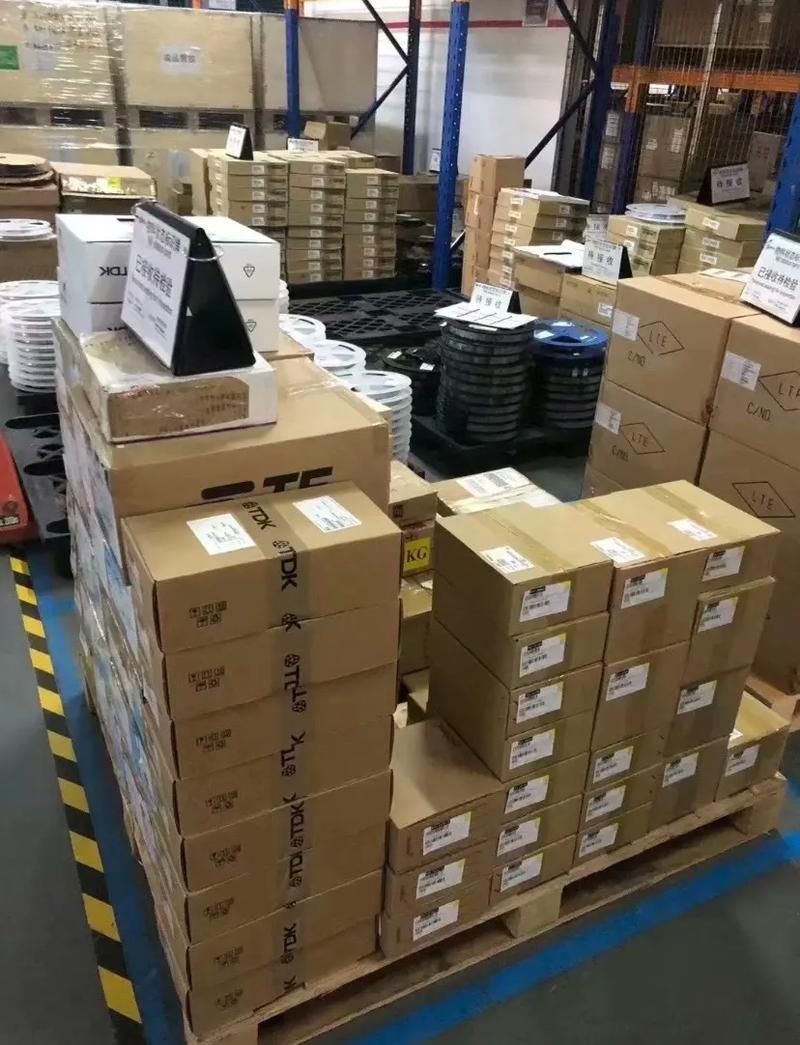 回收ic,芯片,集成电路,电子物料,工厂呆料